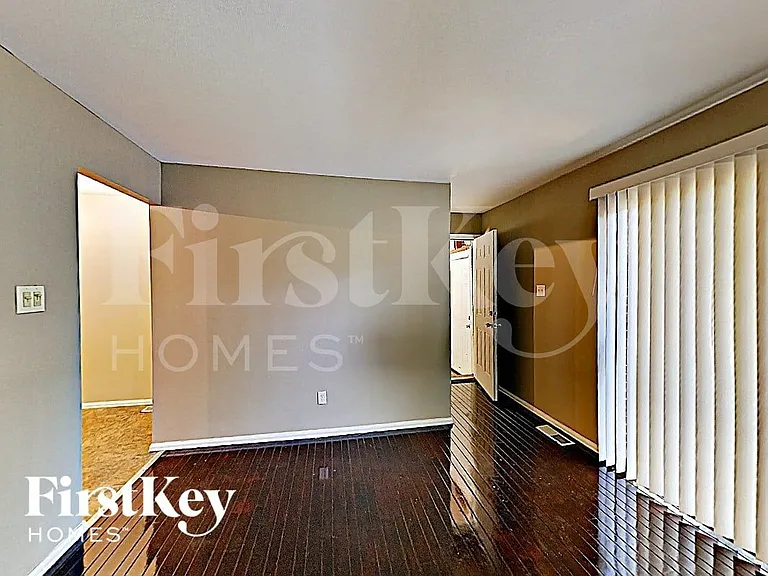 5353 Branridge Rd — Photo 6