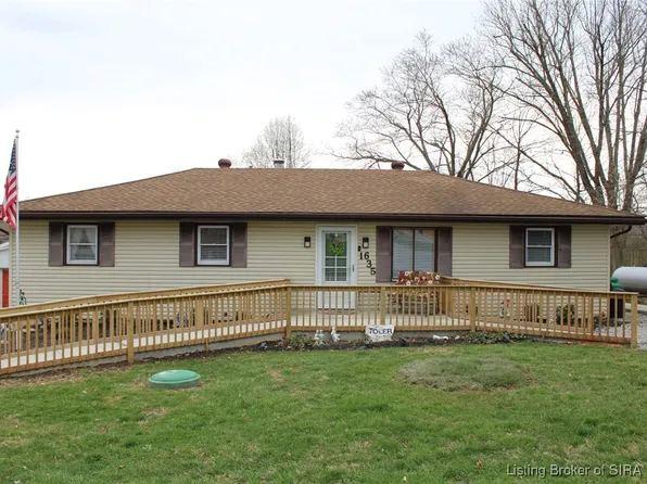 1635 Bowman Drive, Georgetown, IN 47122