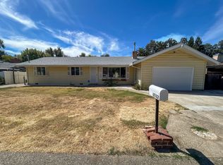 6762 Riverside Dr, Redding, CA 96001