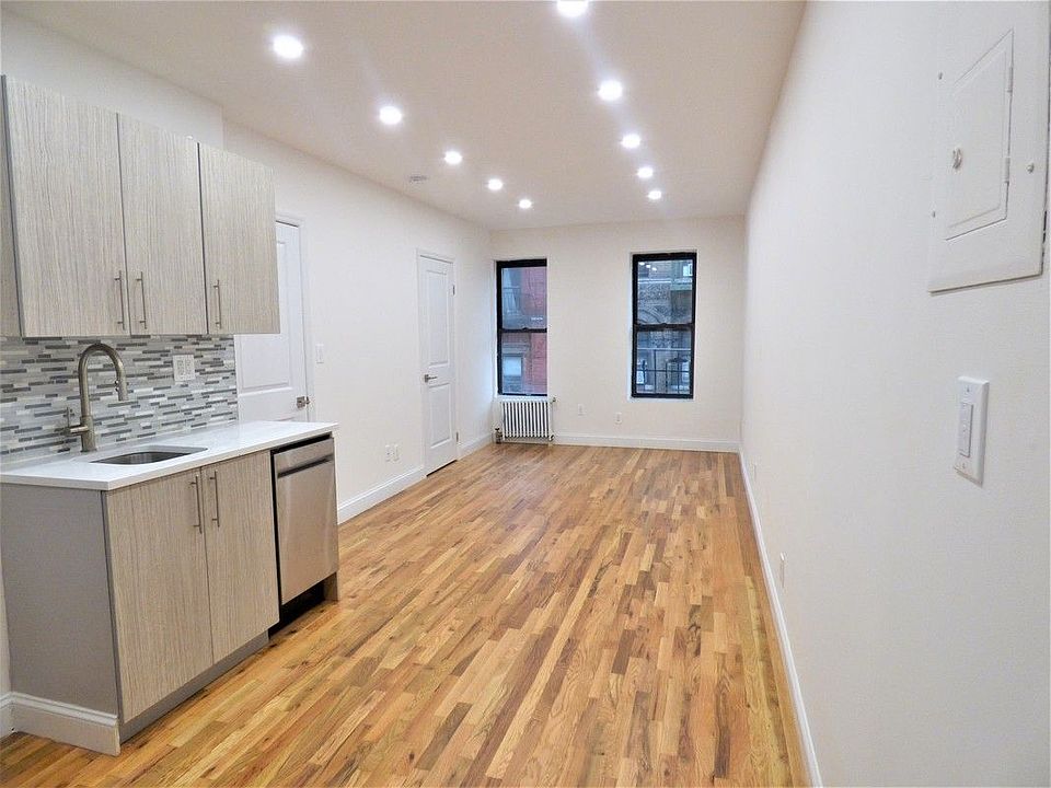 1st image of 26 Leroy St APT 9