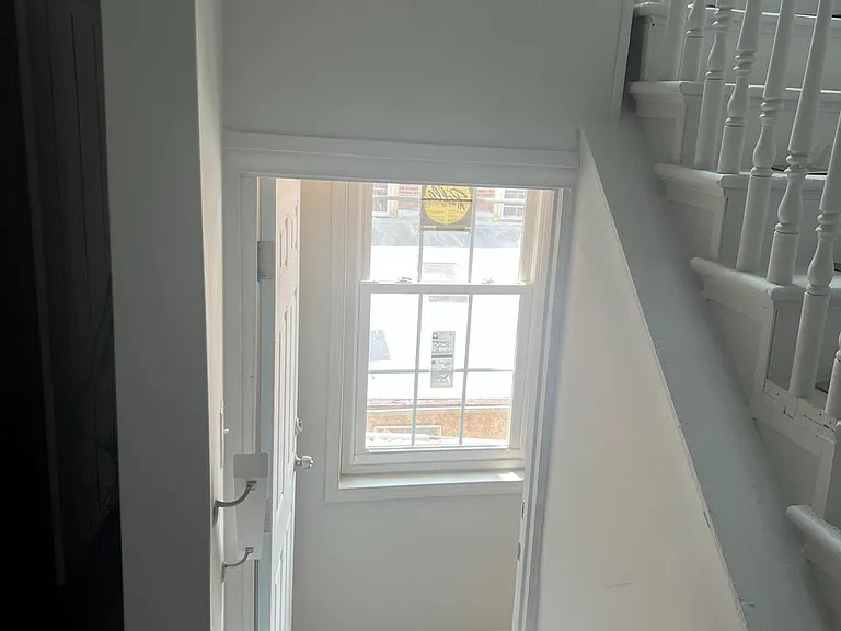 625 Dekalb St #4 — Photo 5