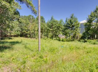 2711 Bay Grove Rd, Freeport, FL 32439