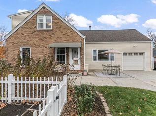 1230 Georges Ave, Brookfield, WI 53045