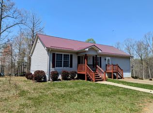 1061 Nursery Rd, Laurel Fork, VA 24352