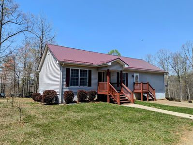 1061 Nursery Rd, Laurel Fork, VA, 24352