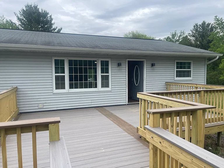8774 Dublin Rd — Photo 1
