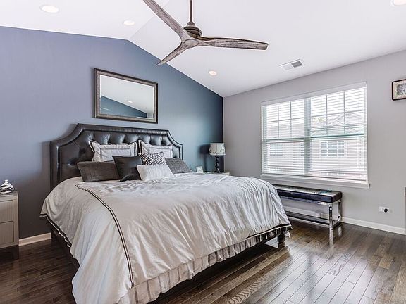 Master bed custom fans