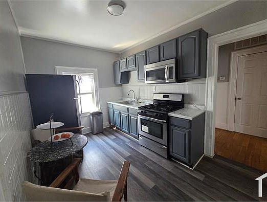 1st image of 99 Vassar Ave Floor 1