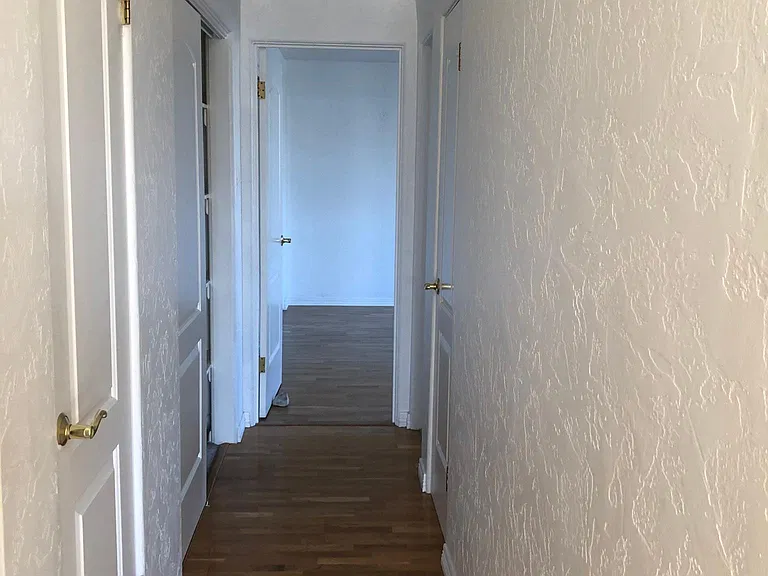 2259 S Josephine St #301 — Photo 6