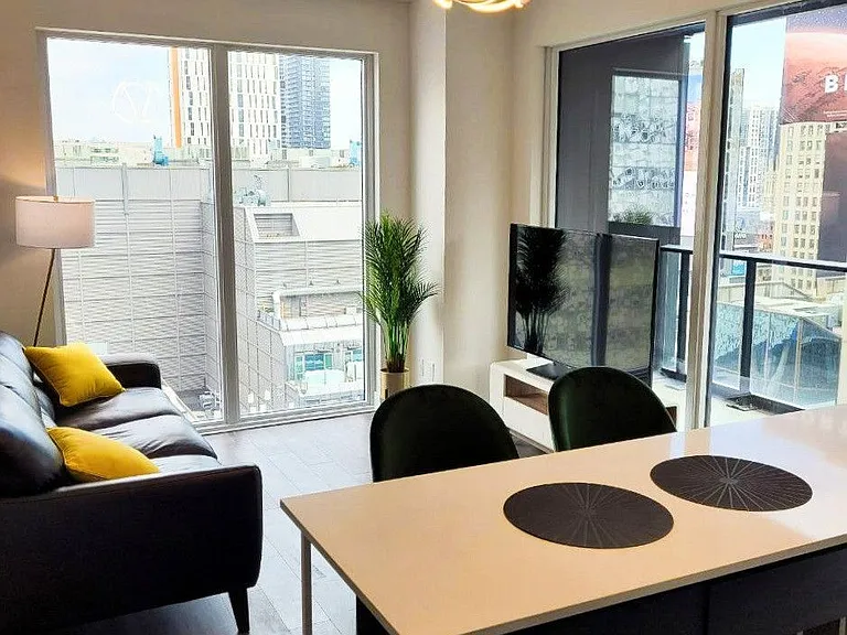 20 Edward St #904 — Photo 6
