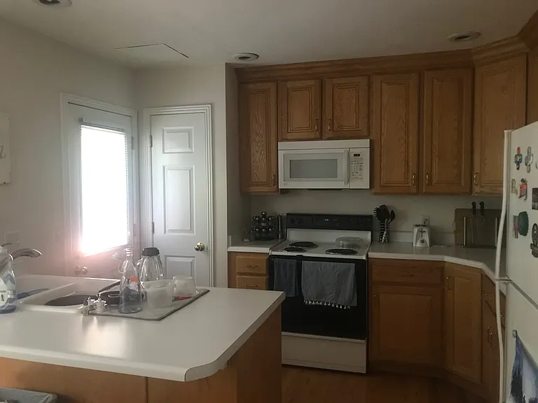 1150 E Murray Holladay Rd — Photo 4