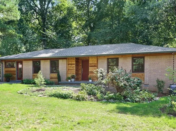1995 Commodore Ln, Atlanta, GA 30341
