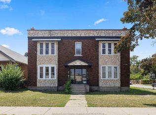 1107 Pelissier St, Windsor, ON N9A 4M1