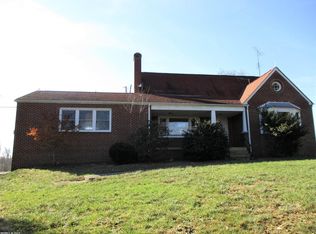 6559 Belspring Rd, Radford, VA 24141