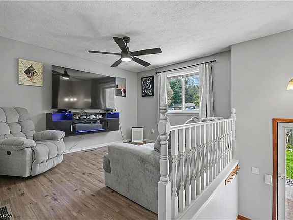 4th image of 1408 Garfield Ave