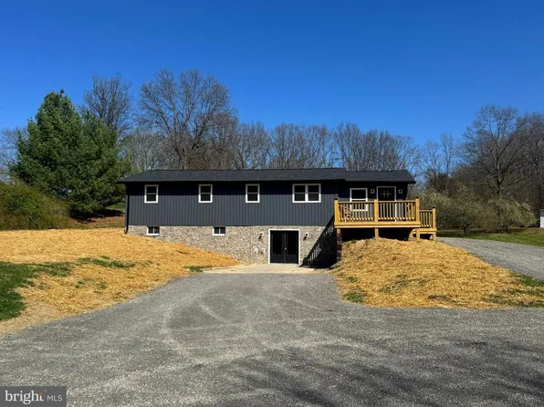 502 Sol Shanholtz Rd, Augusta, WV 26704