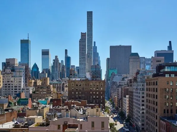 28 East 70th Street image 18 of 19