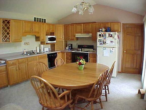 5th image of 118 Westlake Dr