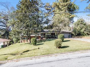 2785 The Fontainebleau SW, Atlanta, GA