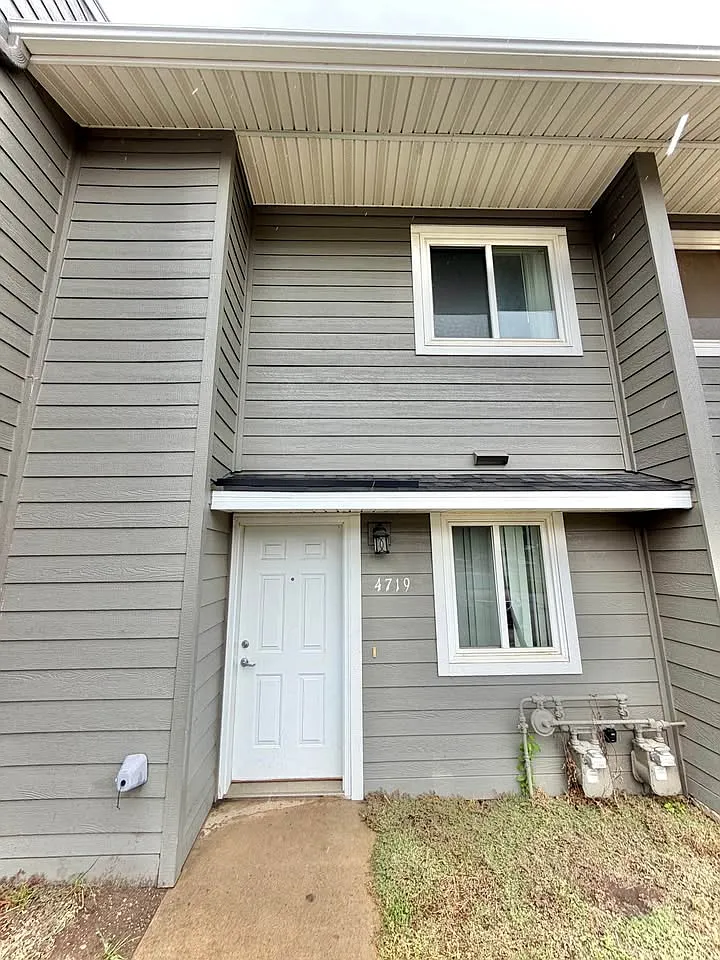 2 bed, 800 sqft, $1,045 — Photo 2