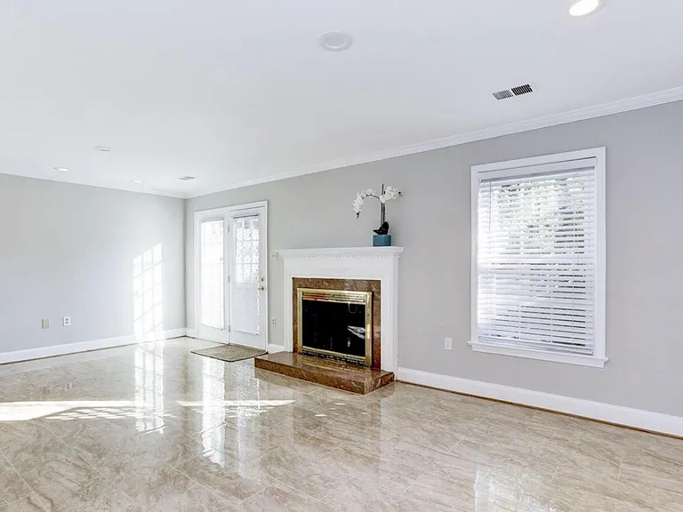 3628 Reservoir Rd NW — Photo 15