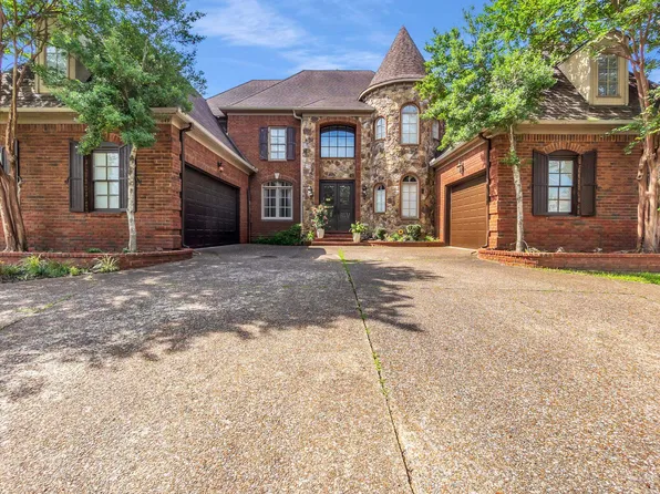 649 Ridge Springs Rd, Collierville, TN 38017