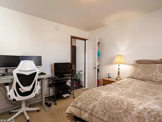 3451 W Linneatus Dr — Photo 2