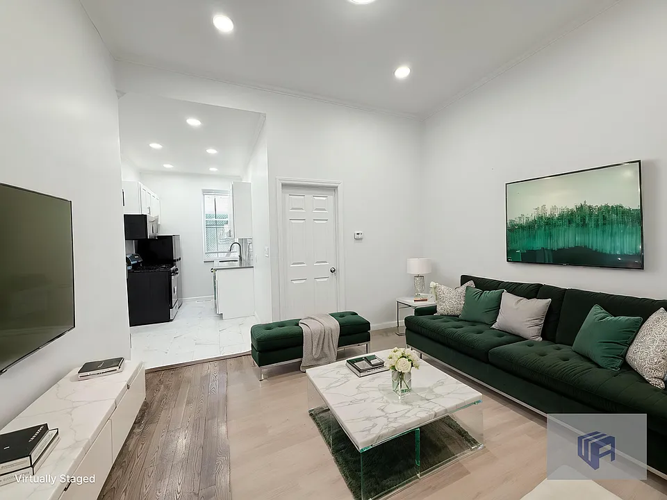 496 Grand St #2B
