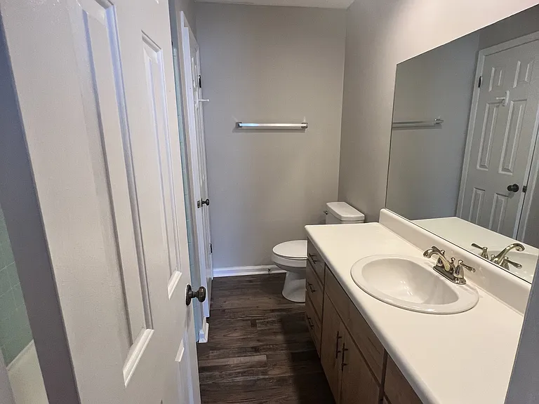 1103 Hickory St — Photo 23