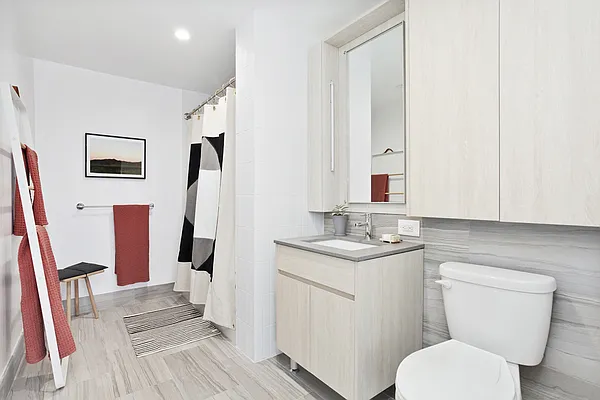 Rented by Citi Habitats | media 6