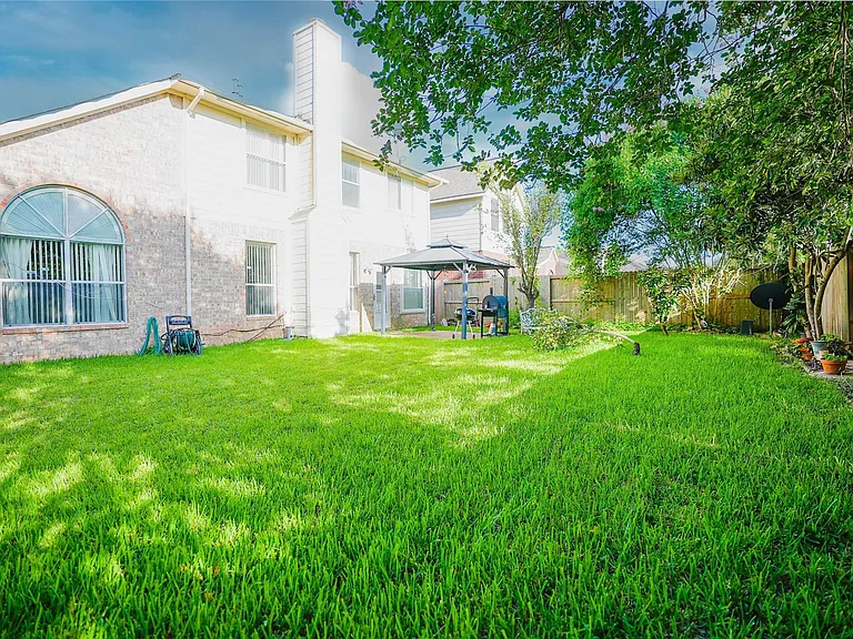 3706 Heritage Colony Dr — Photo 39