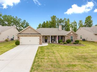 1045 Blakewood Ct, Bethlehem, GA 30620
