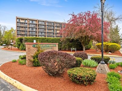 235 Winthrop St APT 4401, Medford, MA, 02155