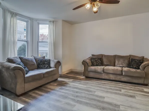 620 37th Street image 8 of 38