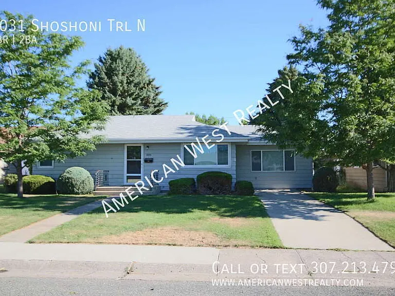 2031 Shoshoni Trl N — Photo 1