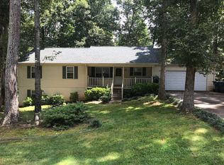 2519 Forestdale Dr, Dacula, GA 30019