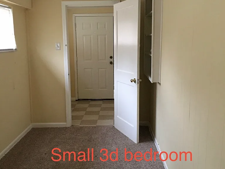 3549 Douglass Ave — Photo 10