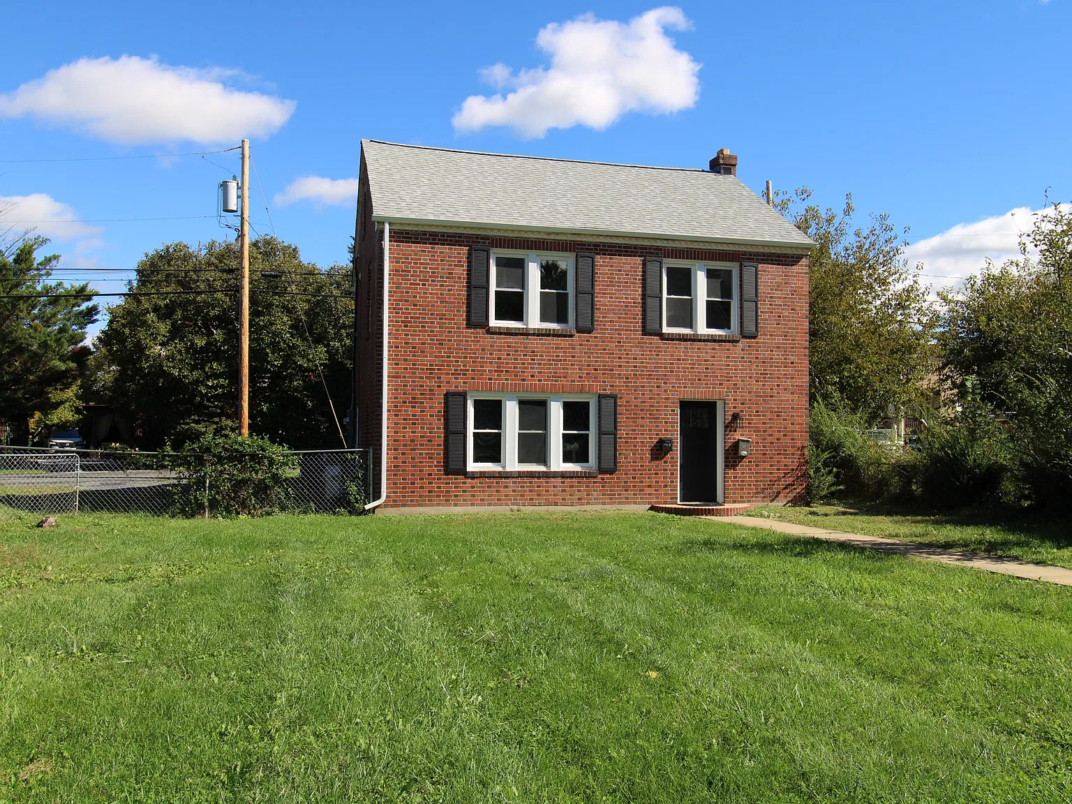 415 Virginia Avenue - Unit A — Photo 1