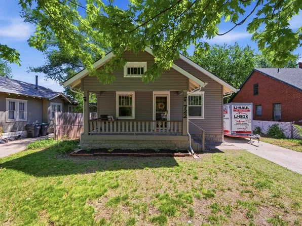 722 S Chautauqua Ave, Wichita, KS 67211