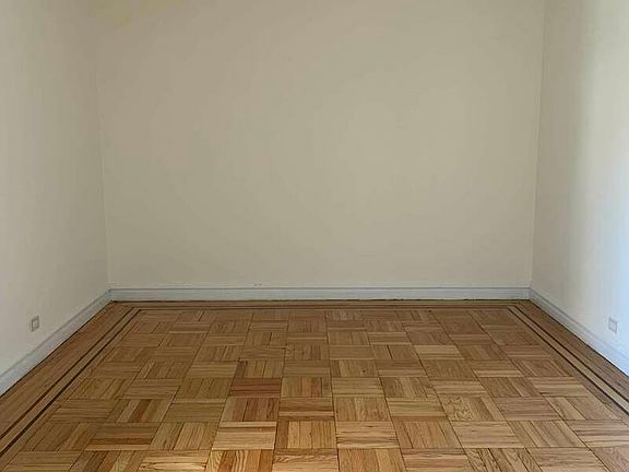 3rd image of 60 Seaman Ave APT 3E