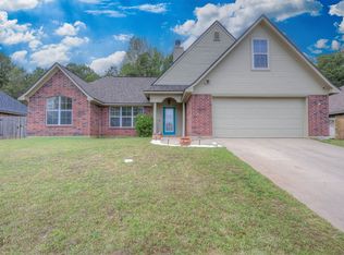 459 Cross Dr, Haughton, LA 71037