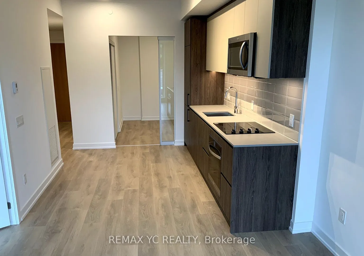 150 Logan Ave #438 photo 1
