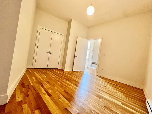 Rented by ERNY LLC | media 11