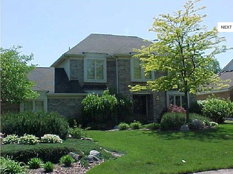 1st image of 38855 Plumbrook Dr