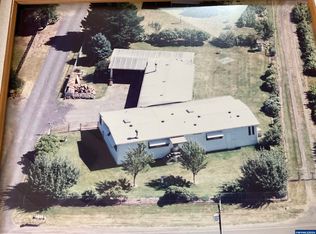 56734 Way Ln, Warren, OR 97053