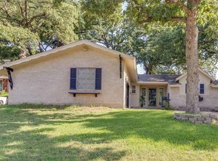 2101 Normandy Dr, Irving, TX 75060