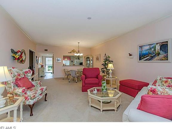 4th image of 500 Saratoga Cir #F-102