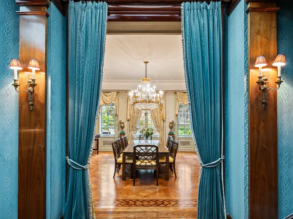 163 East 64th Street image 10 of 33