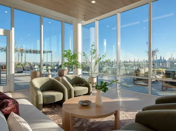 1440 Amsterdam Avenue image 9 of 19