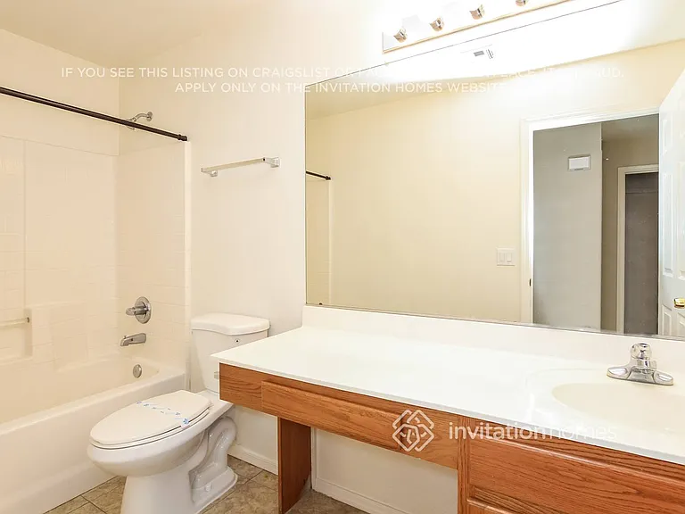 14409 N 150th Ave — Photo 19
